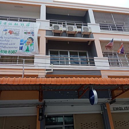 Fun Dee Hostel Ayutthaya 외부 사진